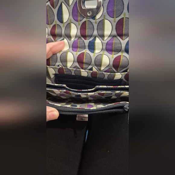 Vera Bradley Black Quilted Women's Wristlet - Picture 2 of 4